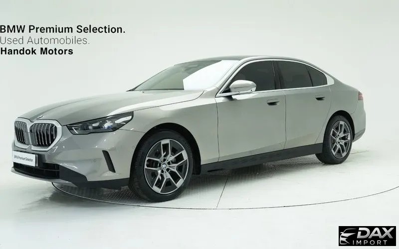 BMW 5-Series 520i