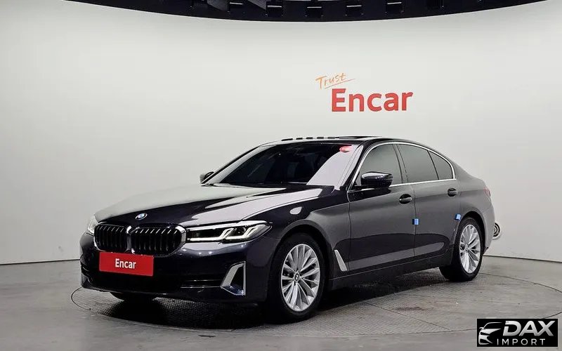 BMW 5-Series 530i xDrive Luxury