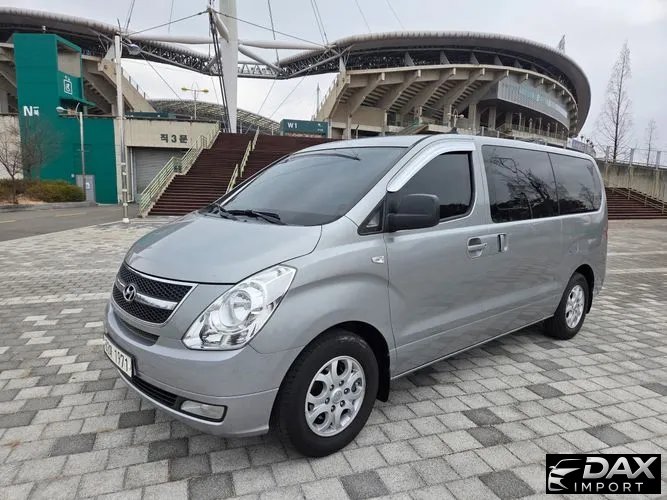 Hyundai Starex 5-Seater VAN