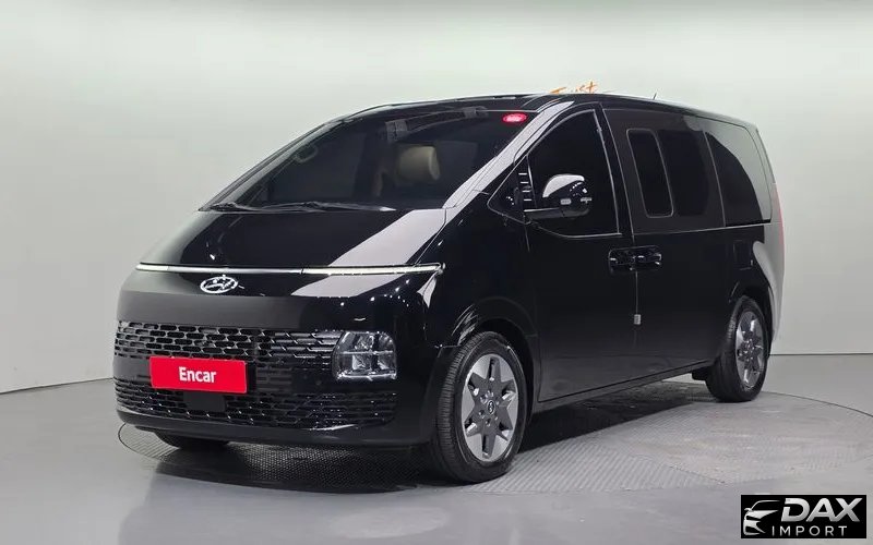 Hyundai Staria 4WD Tourer 11-Seater