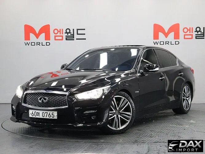 Infiniti Q50 3.5 Hybrid Hi-Tech