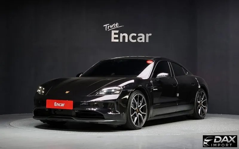 Porsche Taycan Base