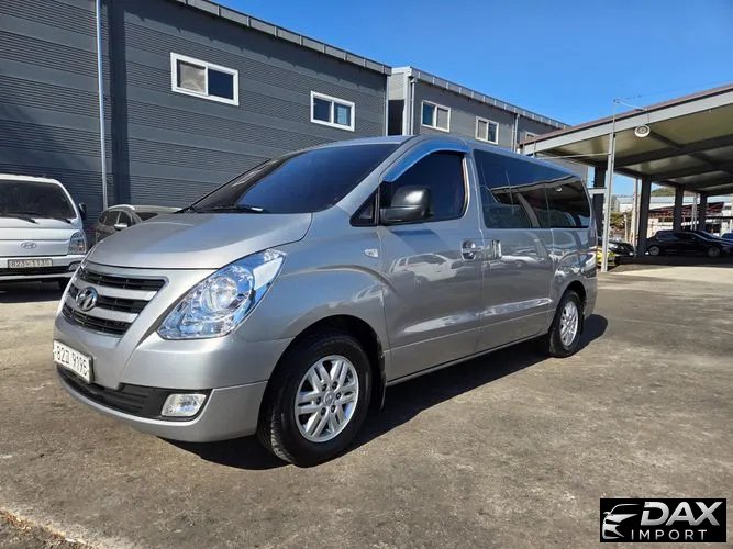 Hyundai Starex 5-Seater VAN