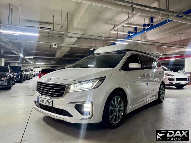 Kia Canival 9-Seater Hi-Limousine