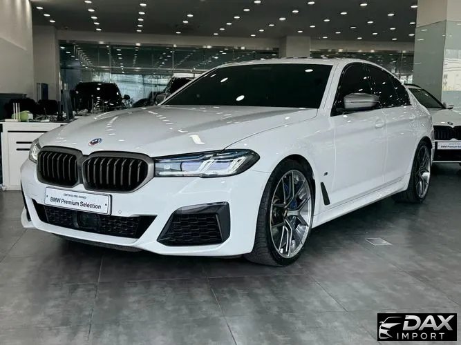 BMW 5-Series M550i xDrive