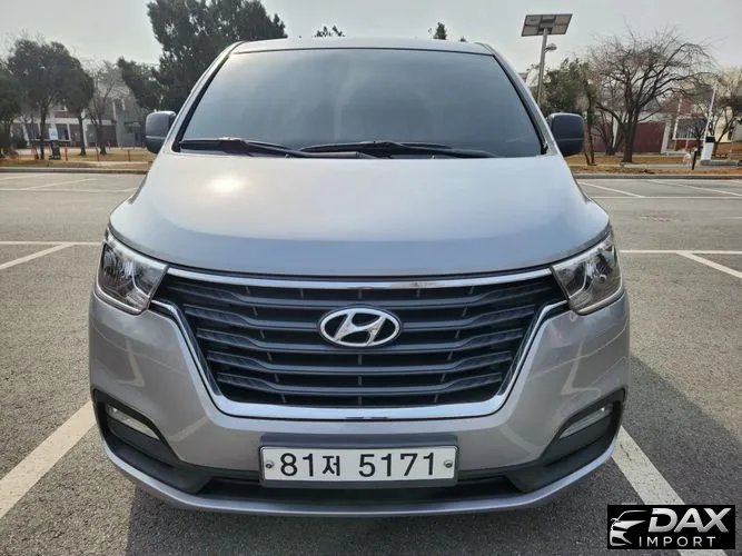 Hyundai Starex Van 5-Seater