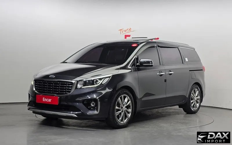 Kia Canival 9-Seater Prstige