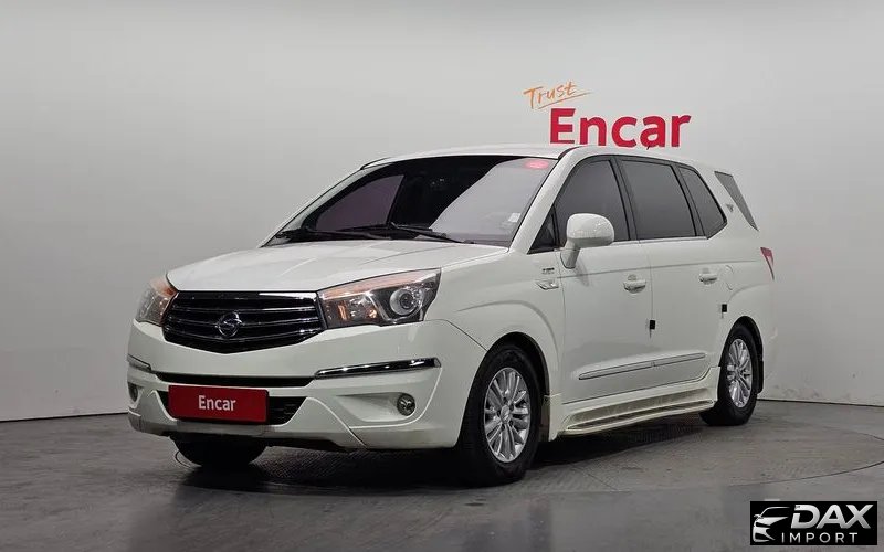 KG_Mobility_Ssangyong KORANDO 4WD LT 11-seater