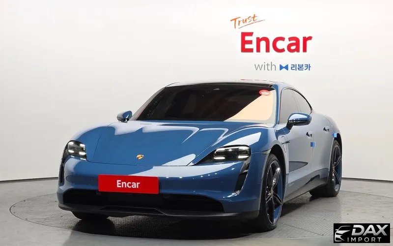 Porsche Taycan Base