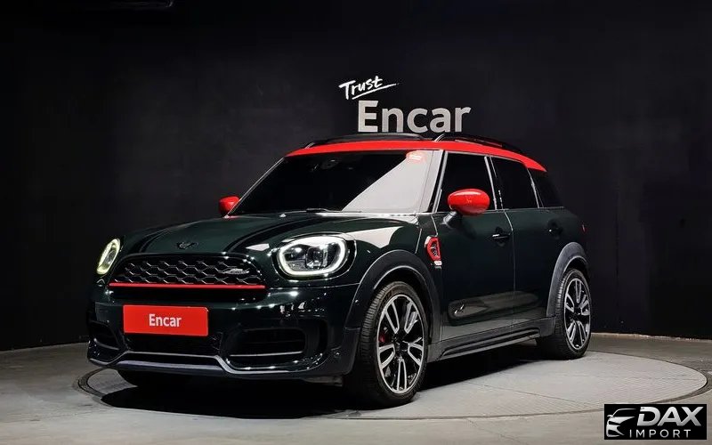 Mini Countryman JCW Launch Pack
