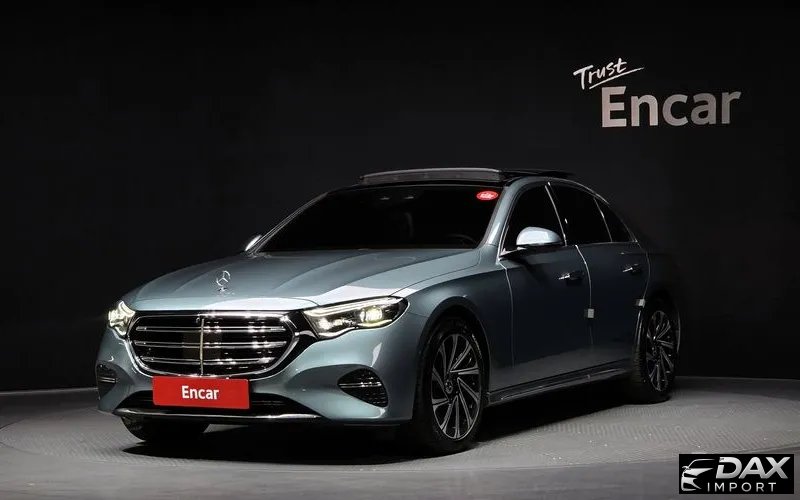 Mercedes-Benz E-Class E300 4MATIC Exclusive