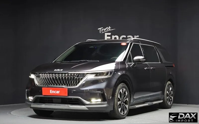 Kia Canival 9-Seater Signature