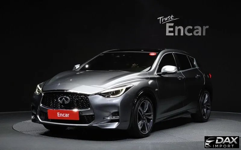 Infiniti Q30 2.0 Exclusive