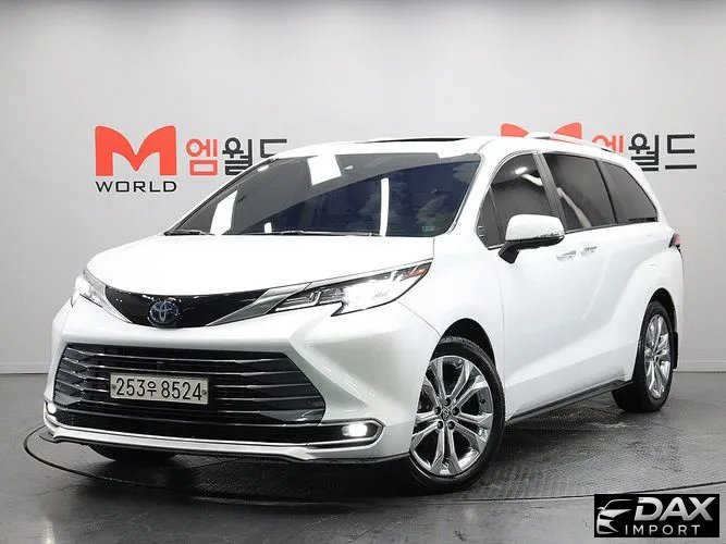 Toyota Sienna 2.5 Hybrid 2WD