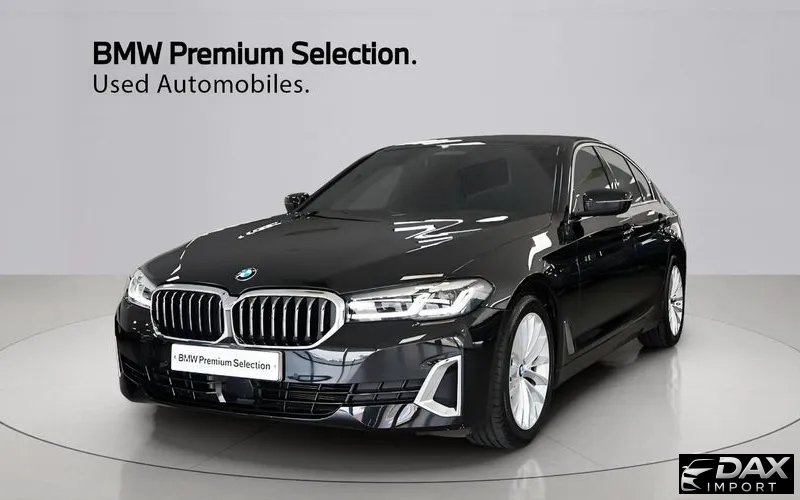 BMW 5-Series 520i Luxury