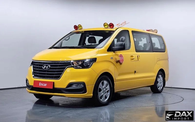 Hyundai Starex Wagon 12-Seater