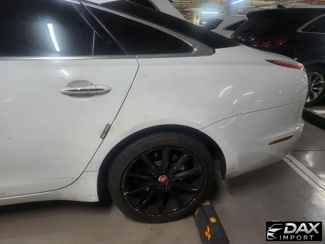 Jaguar XJ 3.0D Premium Luxury LWB