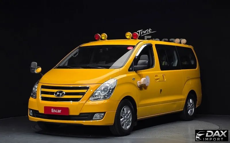 Hyundai Starex Guard car of children