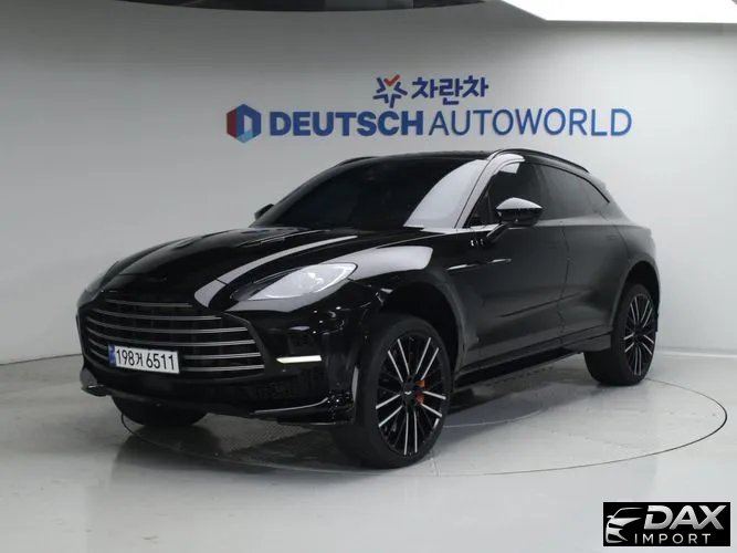 Astonmartin DBX 4.0 V8 707