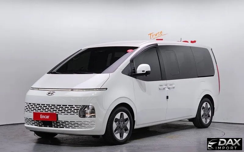 Hyundai Staria 4WD Tourer 9-Seater