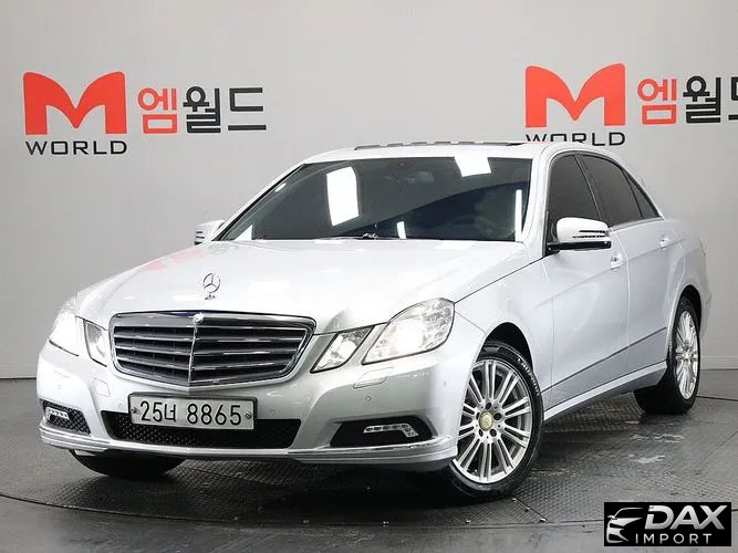 Mercedes-Benz E-Class E300 Elegance