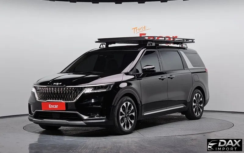 Kia Canival Gasoline 7-Seater Outdoor