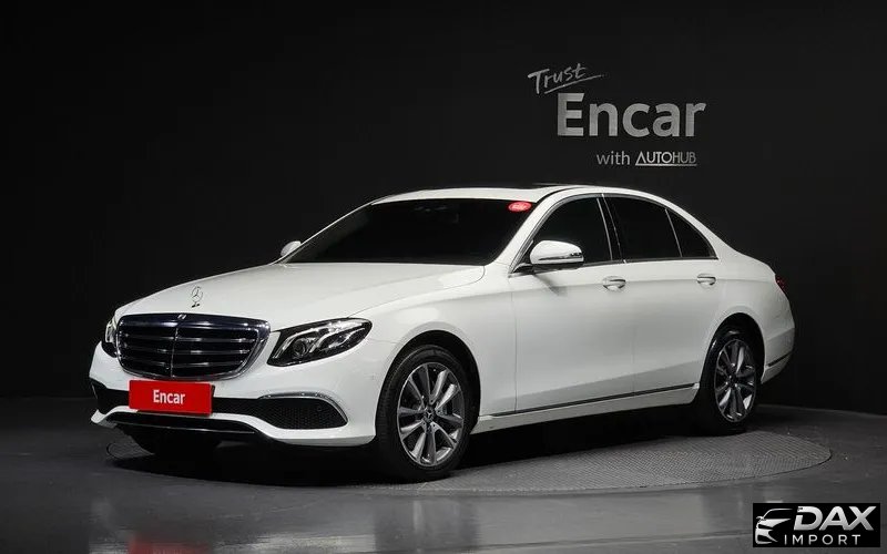 Mercedes-Benz E-Class E300 4MATIC Exclusive