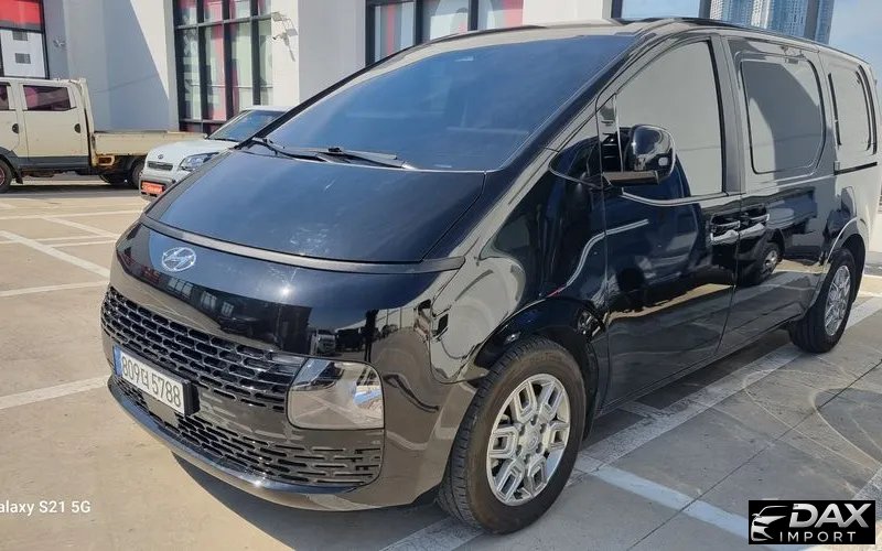 Hyundai Staria Cargo 3-Seater