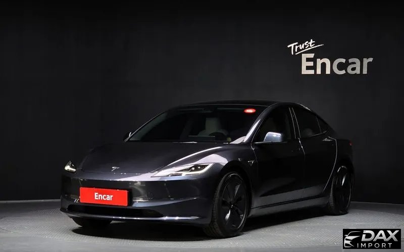 Tesla Model 3 Long Range AWD