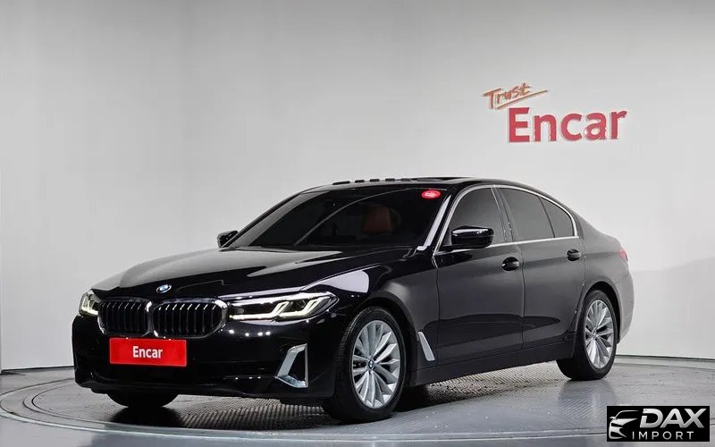 BMW 5-Series 520i Luxury