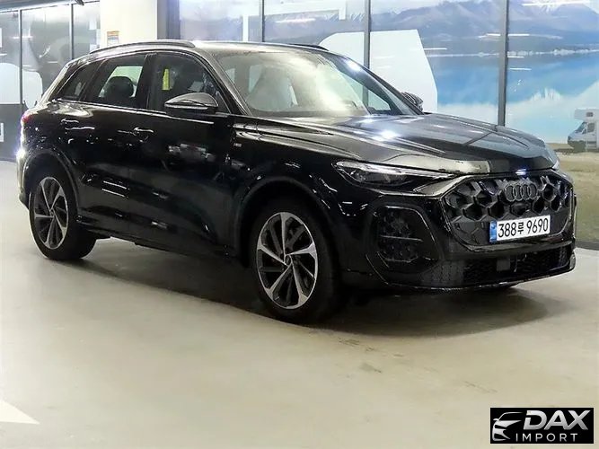 Audi Q5 40 TDI Quattro S Line Black Edition