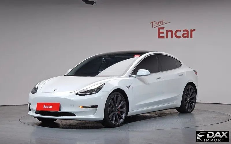 Tesla Model 3 Performance AWD