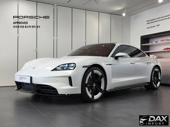 Porsche Taycan Base 4