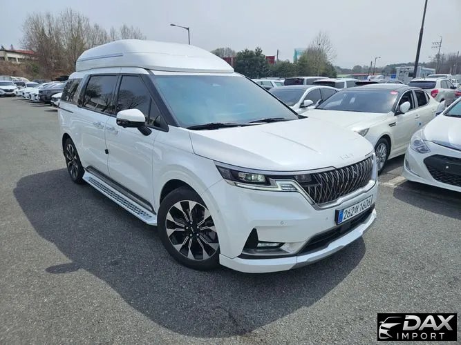 Kia Canival Gasoline 9-Seater Hi-Limousine