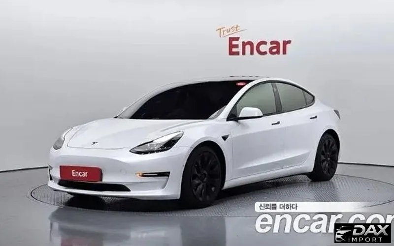 Tesla Model 3 Long Range AWD