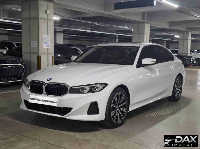 BMW 3-Series 320i