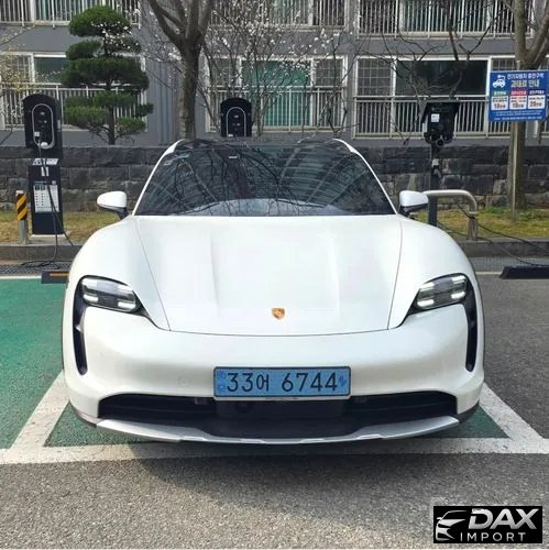 Porsche Taycan 4S Cross Turismo