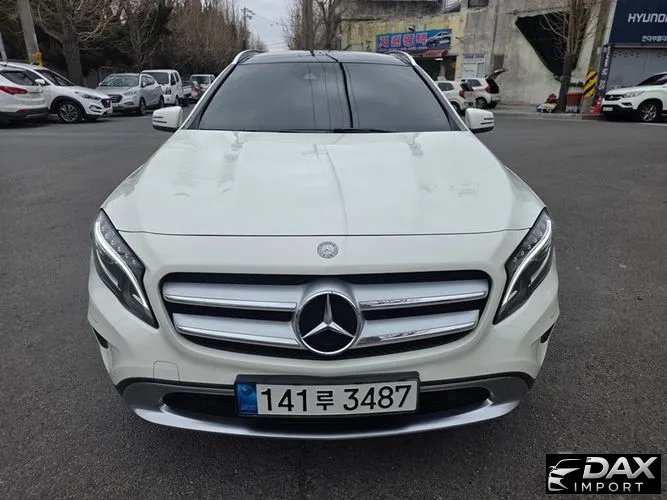Mercedes-Benz GLA-Class GLA200 d 4MATIC