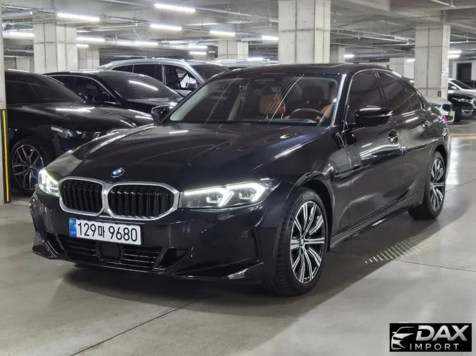 BMW 3-Series 320i