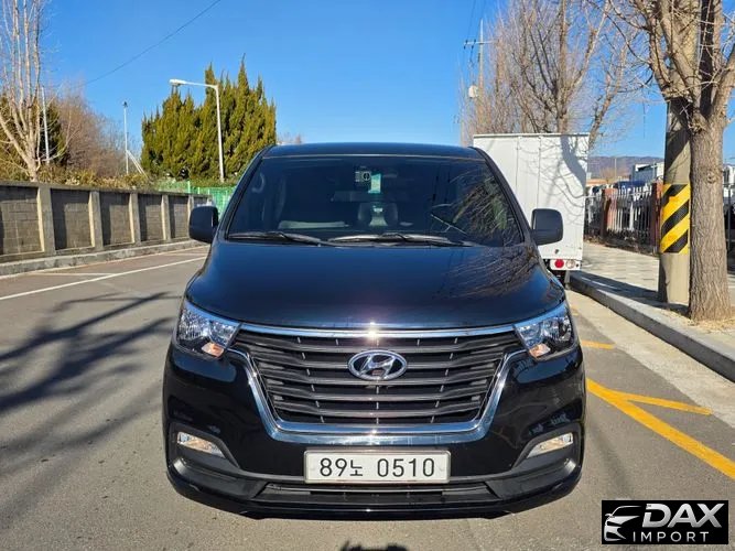 Hyundai Starex Van 5-Seater