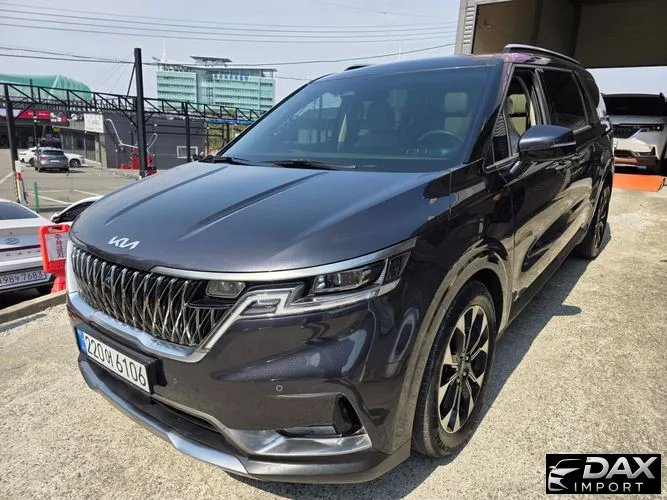 Kia Canival 7-Seater Signature