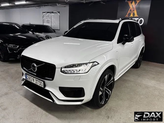 Volvo XC90 T8 R-Design Hybrid