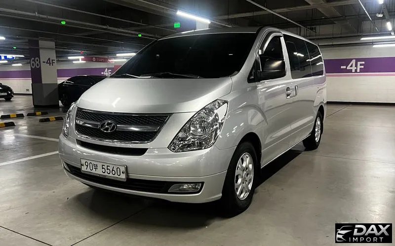 Hyundai Starex 5-Seater VAN