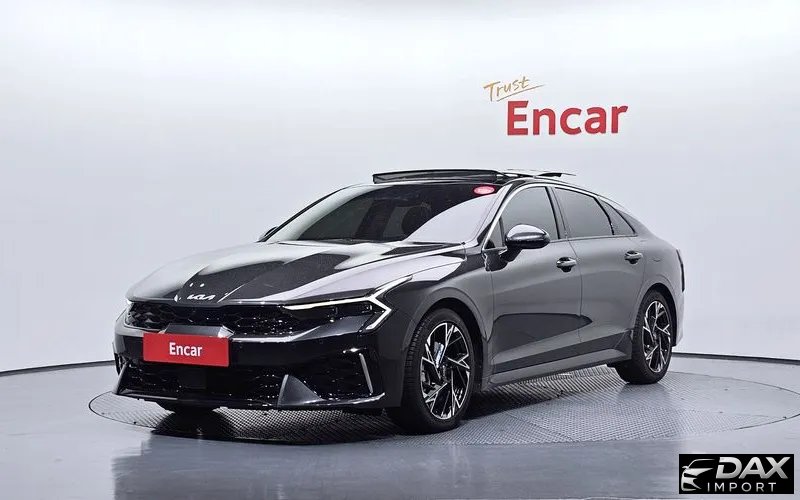 Kia K5 Signature