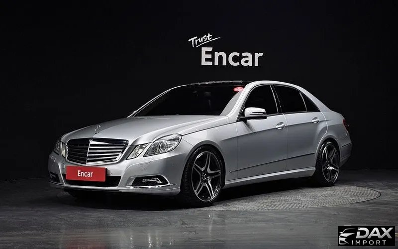 Mercedes-Benz E-Class E300 Elegance