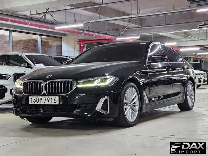 BMW 5-Series 520i Luxury