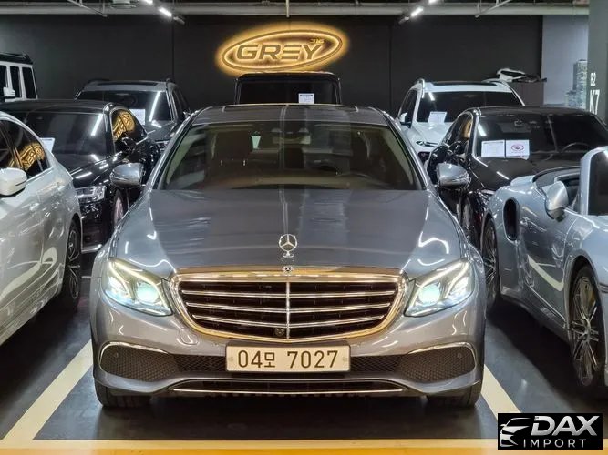 Mercedes-Benz E-Class E300 Exclusive