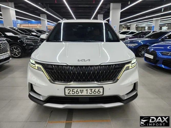 Kia Canival 9-Seater Prestige