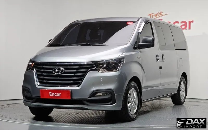 Hyundai Starex Van 5-Seater