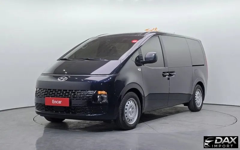 Hyundai Staria Tourer 11-Seater